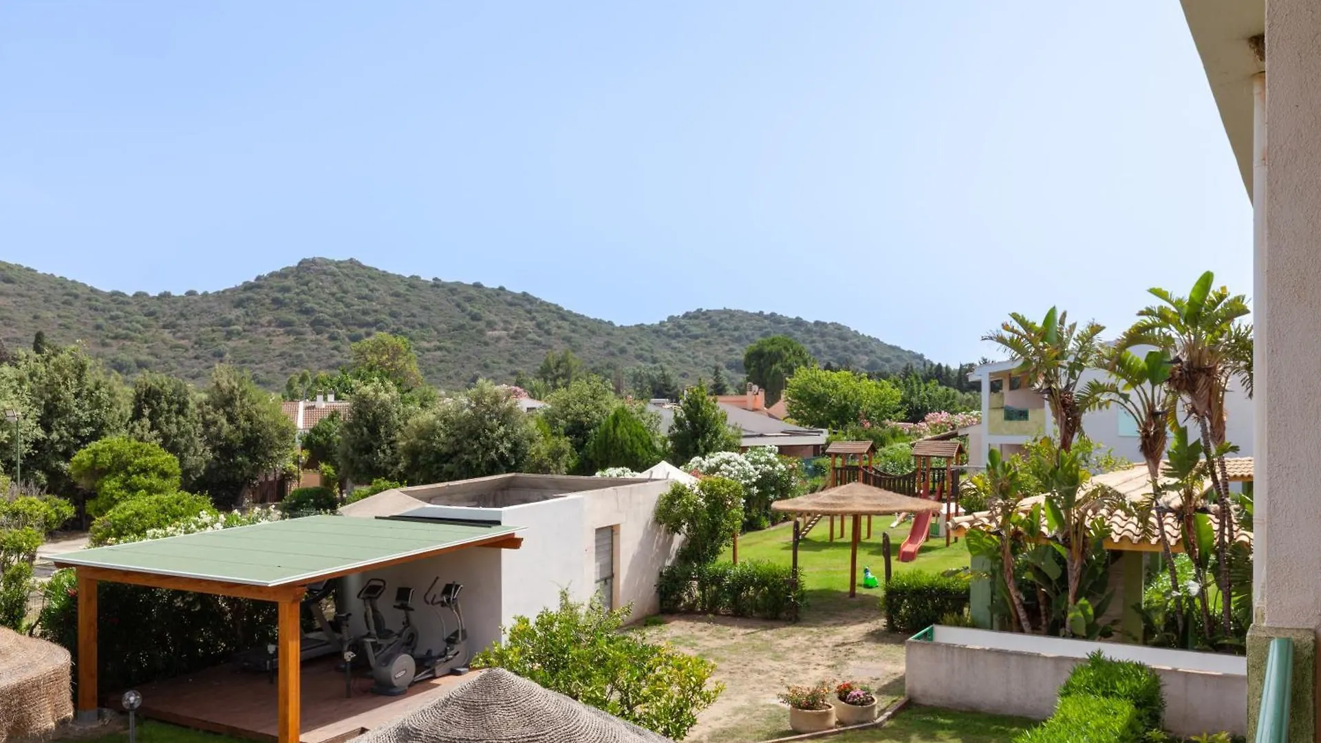 Ih Hotels Le Zagare Resort Villasimius