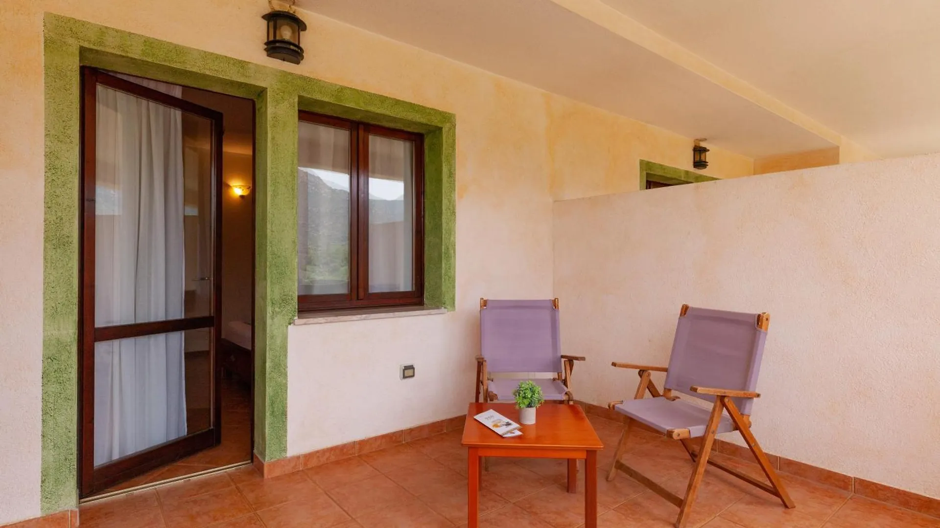 Ih Hotels Le Zagare Resort Villasimius