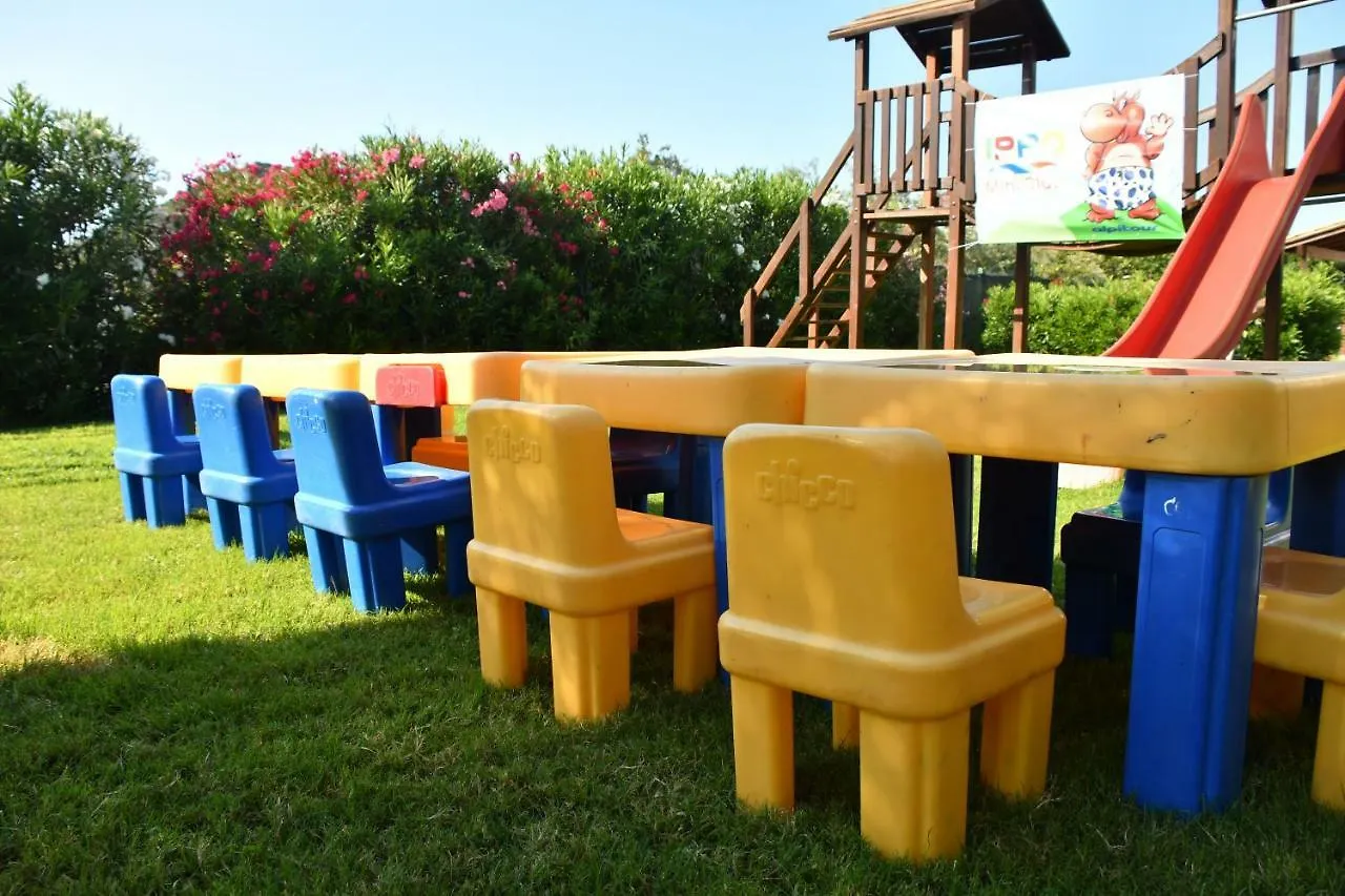 Ih Hotels Le Zagare Resort Villasimius